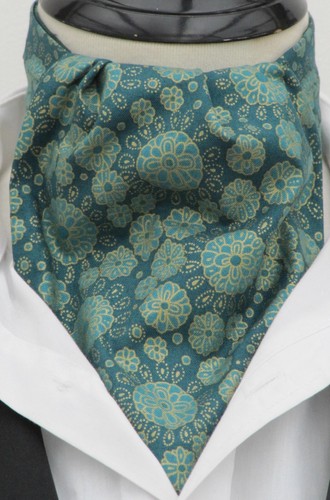 Mens green gold circles - &,