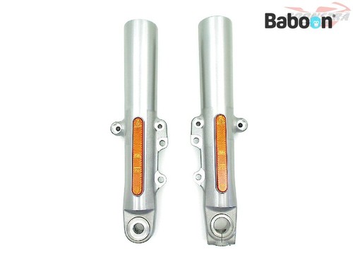 Front fork sliders outer - front,