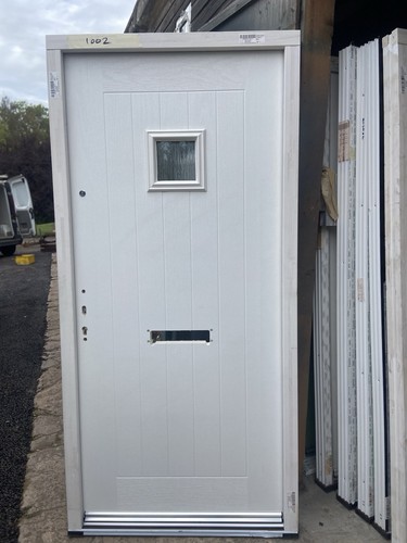 Brand new cottage - style,