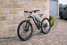 Custom Cannondale Jekyll 1 mountain/enduro bike