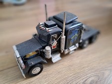 LORRY UNIT 1/24 MODEL KIT ASSEMBLED AND PAINTED