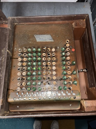 Fell tarrant comptometer - fell,