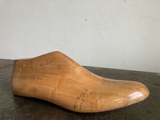 Vintage Large Male 10 - 10 1/2 Wooden Shoe Tree Factory Design (SATRA)
