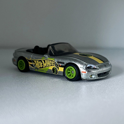 Hot wheels mazdaspeed miata - hot,