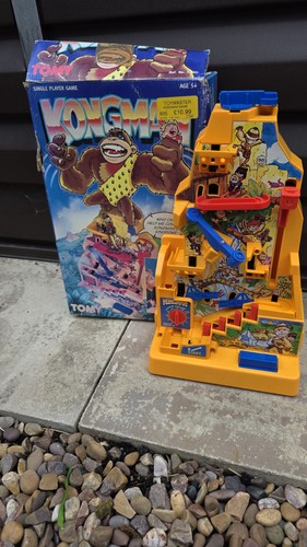 Tomy kongman game vintage 1982 - tomy,