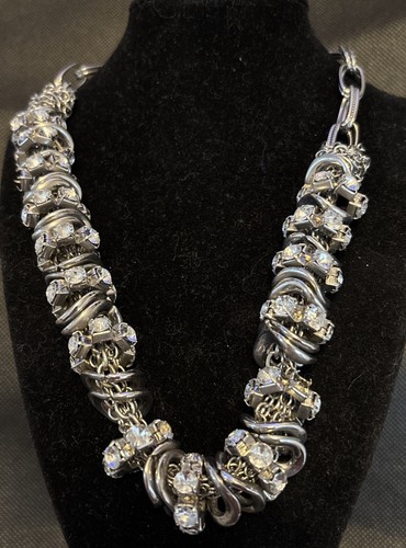 Silver tone flower - tone,