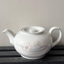 Churchill Sampsonite Clarissa Hotelware England Teapot (VERY GOOD)