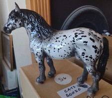 Rare Cheval Ceramics Horse