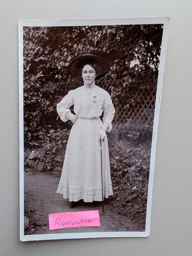 Old photo woman - woman, fashion