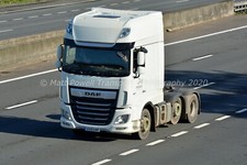 Truck Photo 12x8 - DAF XF -