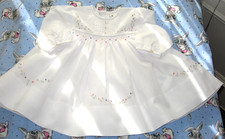 Floral Smocked Dress SARAH LOUISE Romany Baby Girl Party Frock 3-6 m 68 cm White
