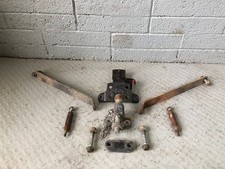 Discovery  4 Tow Bar Land