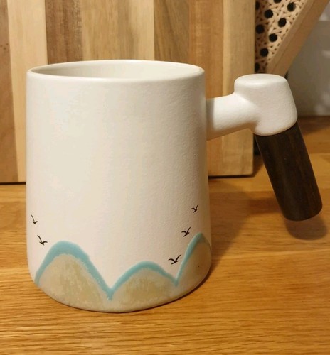 Mug unusual studio - unusual, style