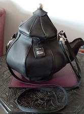 Rare Vintage Pylones Black