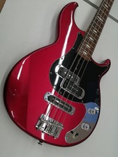 YAMAHA BB424X Electric Bass