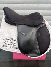 17 inch black maxam adjustable