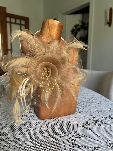 Champagne fascinator hat - fascinator,