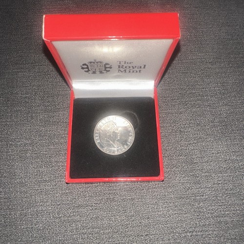 Queens diamond jubilee coin - queens,