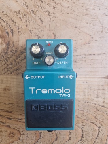 Boss tremolo guitar - tremolo,