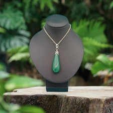 Vintage 70s Beautiful Silver Tone & Malachite Teardrop Pendant Chain Necklace
