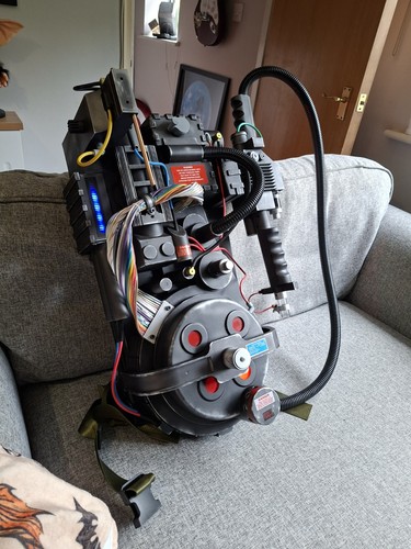 Ghostbusters full size - size, proton