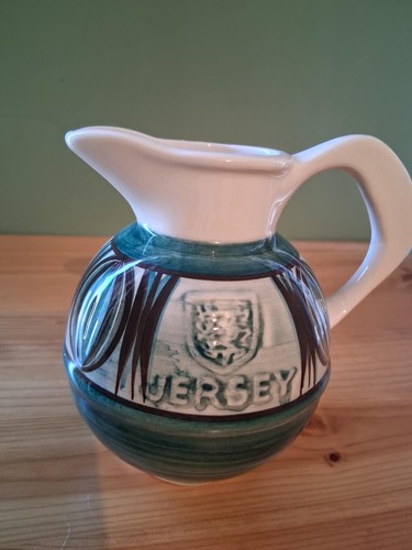 Jersey pottery green stunning - pottery,