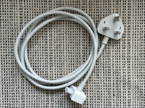 Apple genuine power adapter - apple, uk