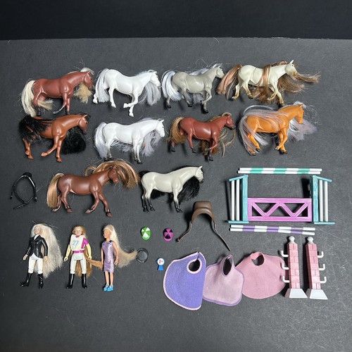 Beautiful horses figure - horses, &