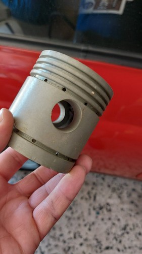 New lancia augusta pistons - lancia,