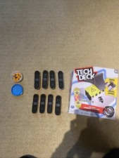 Tech deck ramp and - deck,