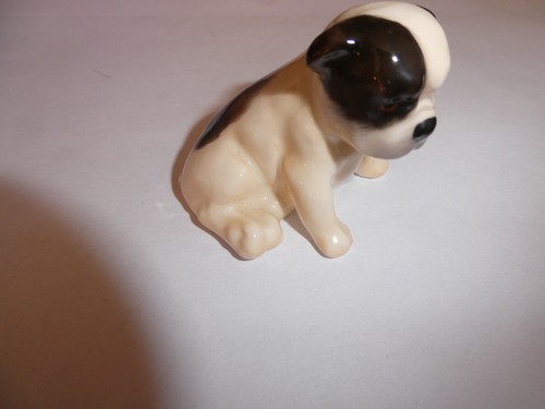 Royal doulton sitting bulldog - doulton,