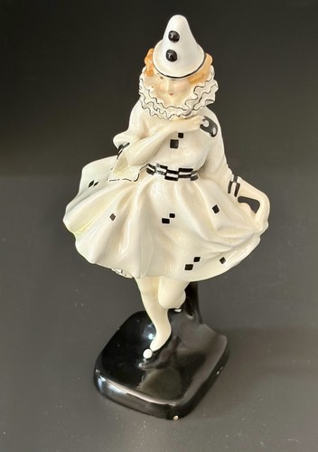 Rare royal doulton pierrette - rare,