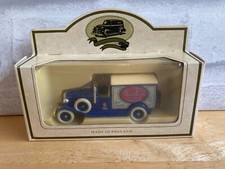 Walkers Crisps Van - Lledo