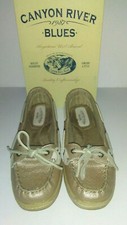 CANYON RIVER BLUES ARIEL SZ 8 GOLD Slip On Loafers Women Boat Shoes NEW 86214 