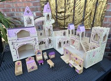 Melissa & Doug Wooden Toy Princess Castle & Furniture Set - 38 x 46 x 55cm