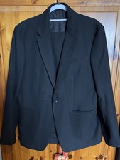 Zara Men’s Tailored Suit