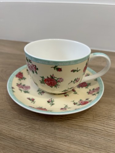 Lesser pavey floral cup - &,