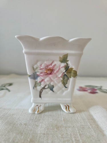 George fine bone china - st,