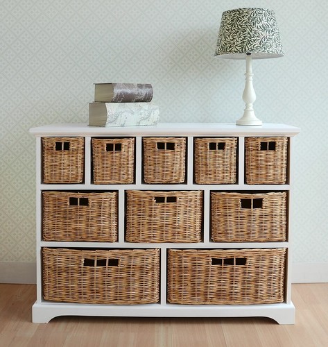 White chest drawers basket - of,
