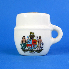 W H Goss - Vintage Crested