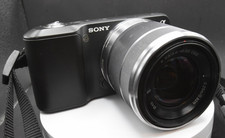 Sony NEX-3 14.2MP Mirrorless + 18-55 OSS Lens, Lowepro Case, New Battery Kit