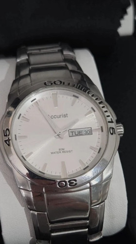 Accurist quartz watch 40mm - accurist,