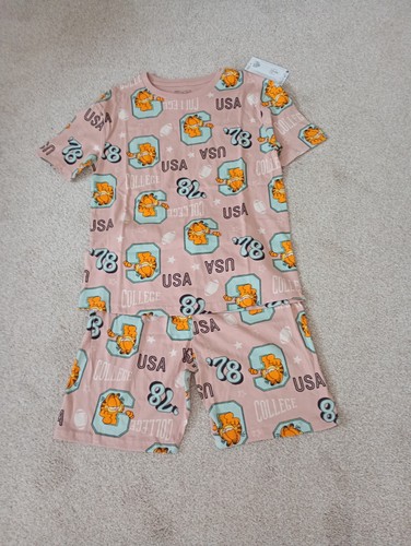 Bnwt age years garfield - bnwt,