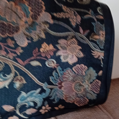 Navy floral tapestry - navy,