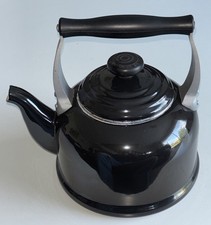 Le Creuset Kettle Stove Top