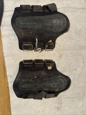 Cob Brushing Boots - Black -