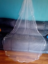 white 2 tier chapel length
