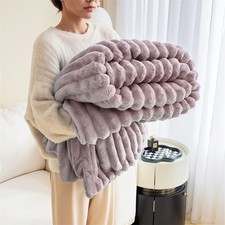 Large Ribbed Faux Fur Warm