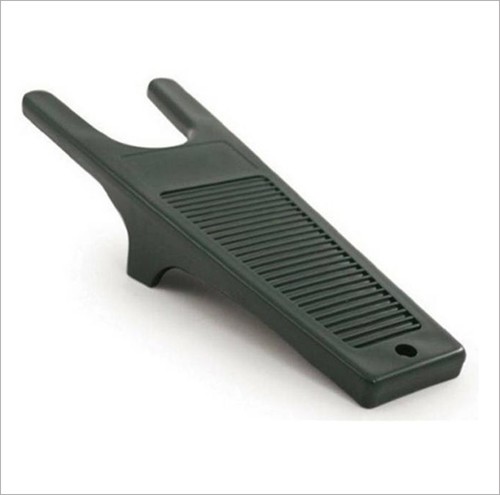 Heavy duty boot puller shoe - boot,