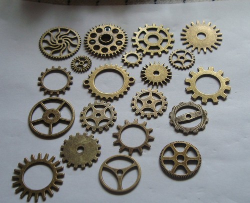 Steampunk cogs and gears - 20,
